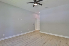 013.-MASTER-DOWNSTAIRS